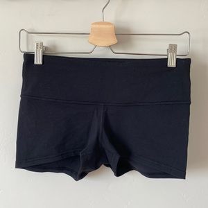 Lululemon wunder under brief yoga shorts
